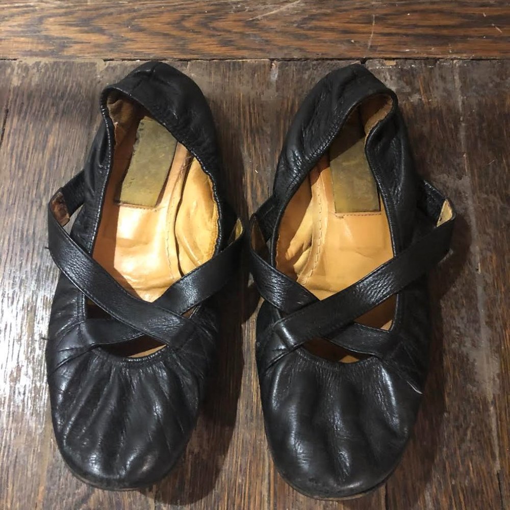 Lanvin Black Leather Flats
